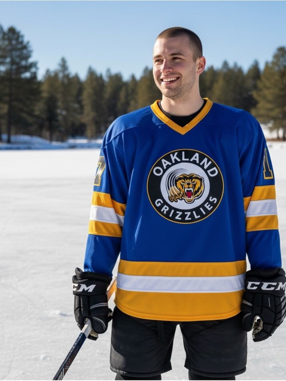 OAKLAND GRIZZLIES #17 Adult Medium Hockey Jersey 🌟